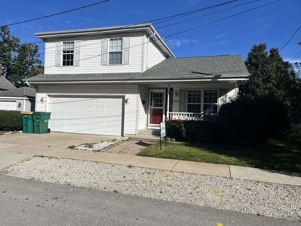 1005 Singer Avenue , Lemont, IL 60439