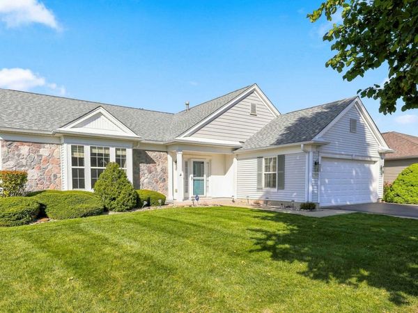 13480 CRESTVIEW Drive , Huntley, IL 60142