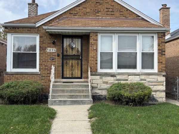 5036 S La Crosse Avenue , Chicago, IL 60638