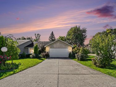 5566 Hickory Circle, Mt Morris Township, Mi 48433