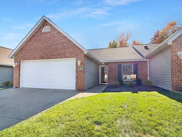 875 Oakbrook Dr, Ashland, OH 44805