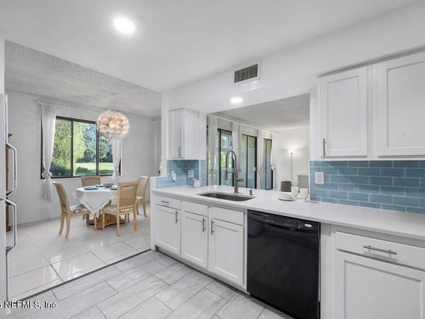 7619 LAS PALMAS Way, Unit 248, Jacksonville, FL 32256