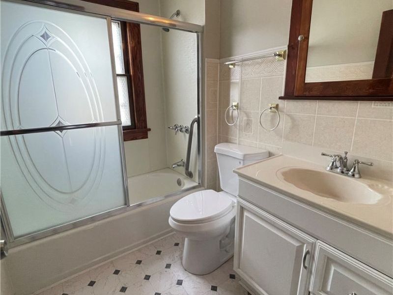 3201 E 121st Street , Cleveland, OH 44120 Photo 10