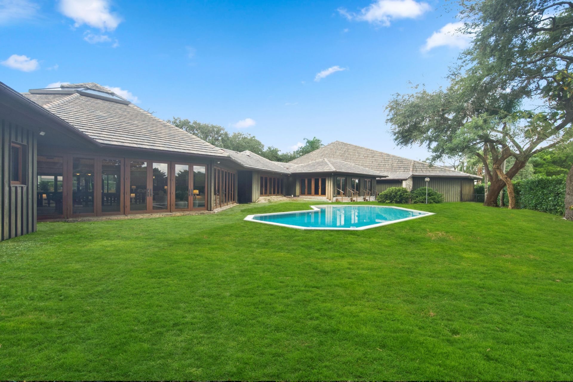 19700 Oakbrook Circle, Boca Raton, FL 33434 Photo