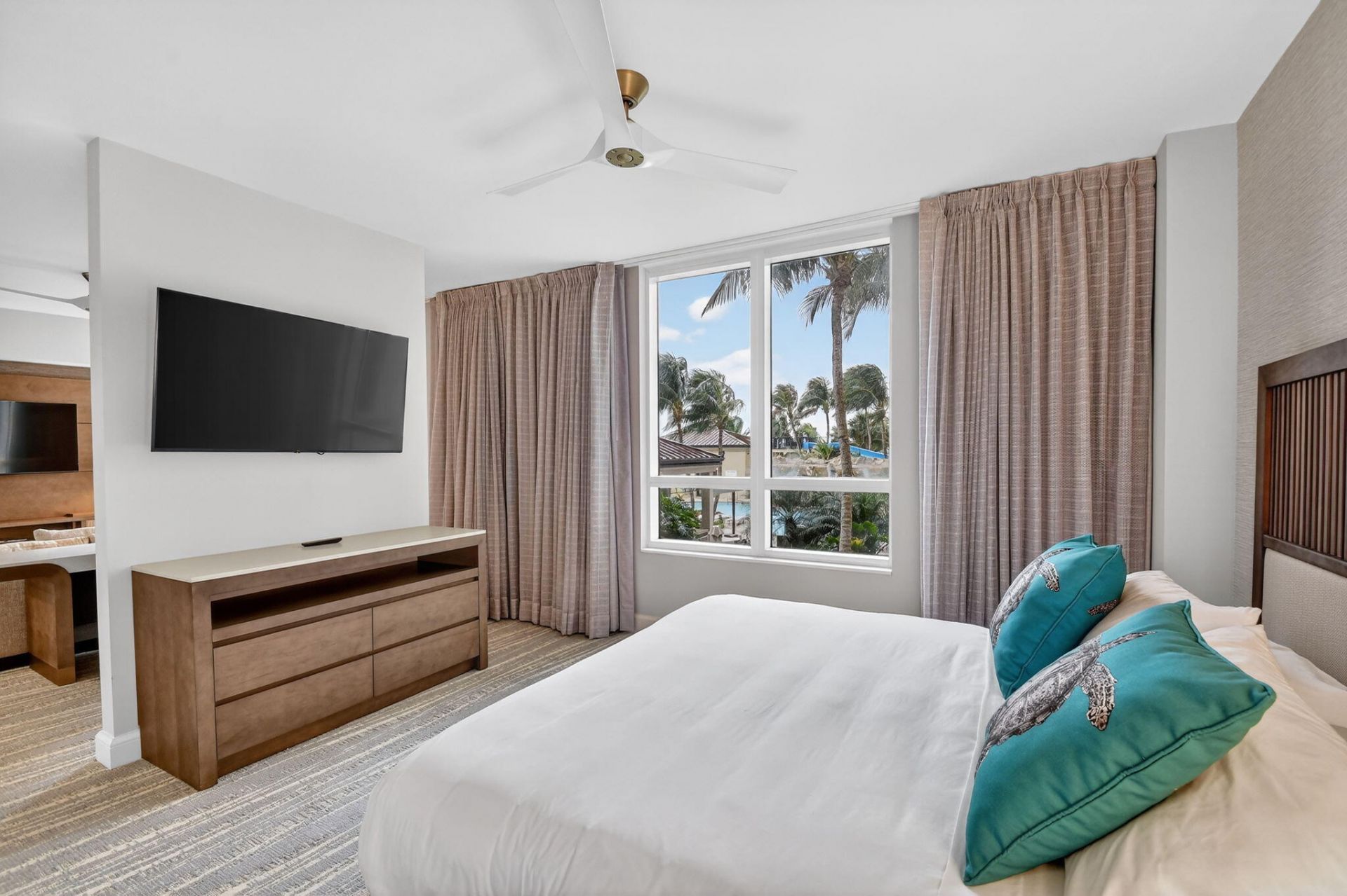 3800 N Ocean Drive, Unit 414, Singer Island, FL 33404 Photo