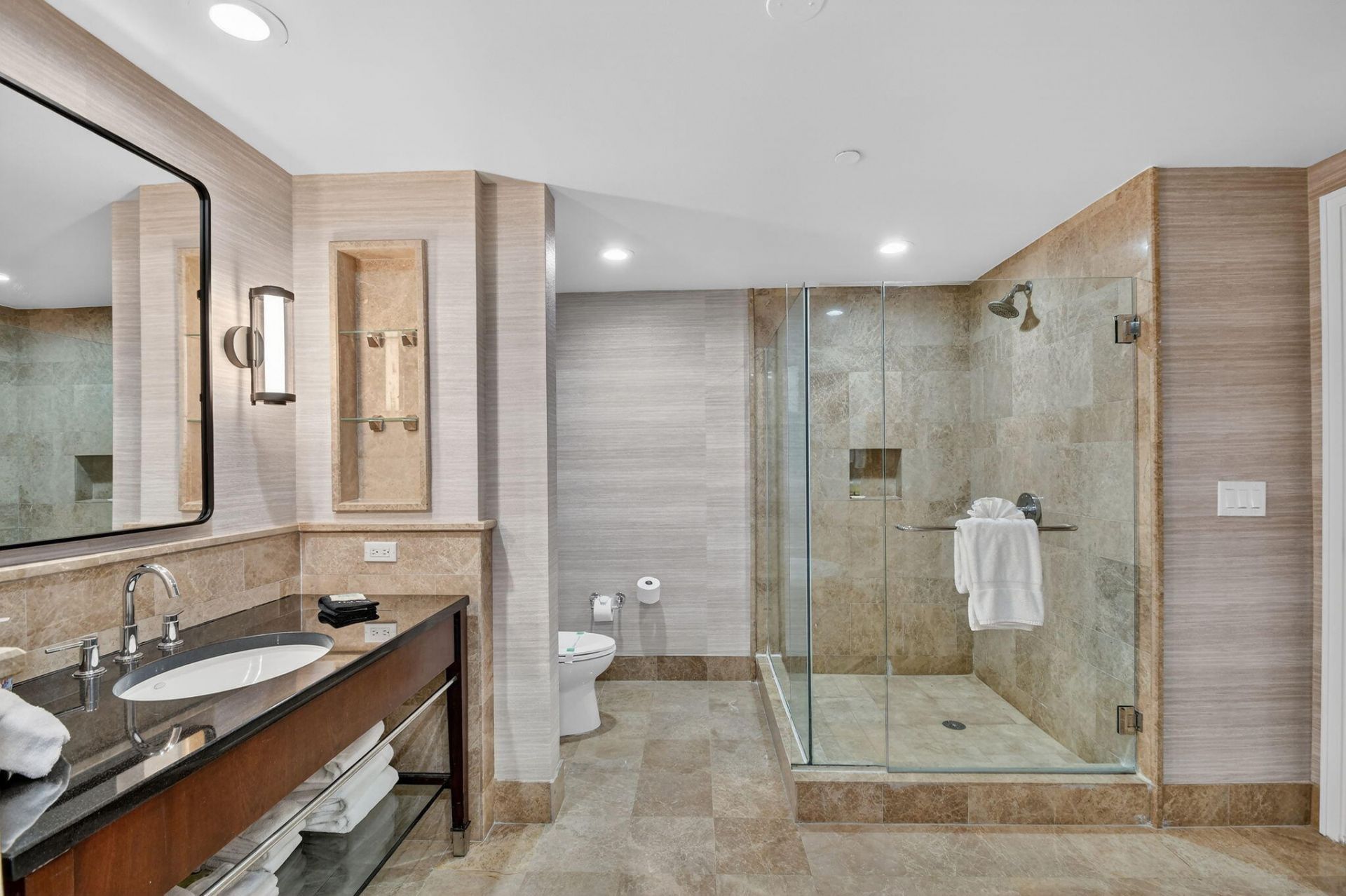 3800 N Ocean Drive, Unit 414, Singer Island, FL 33404 Photo
