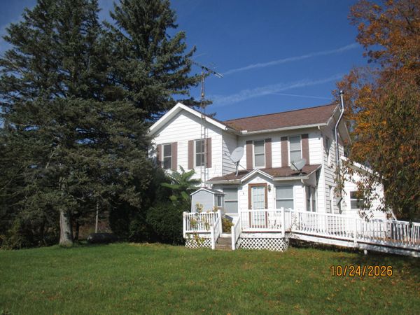 1820 W Reading Road, Hillsdale, MI 49242