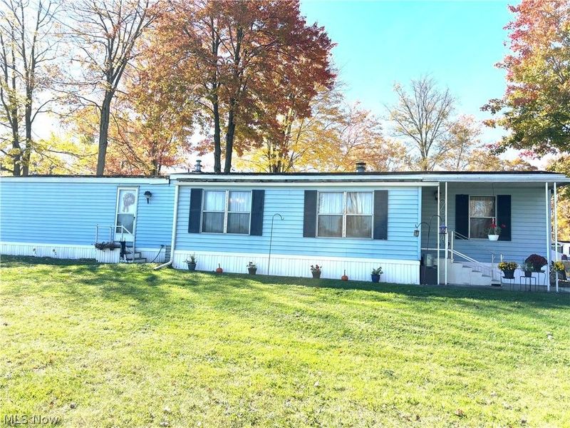 1229 Columbiana Lisbon Road, Unit 1, Columbiana, OH 44408 Photo 2