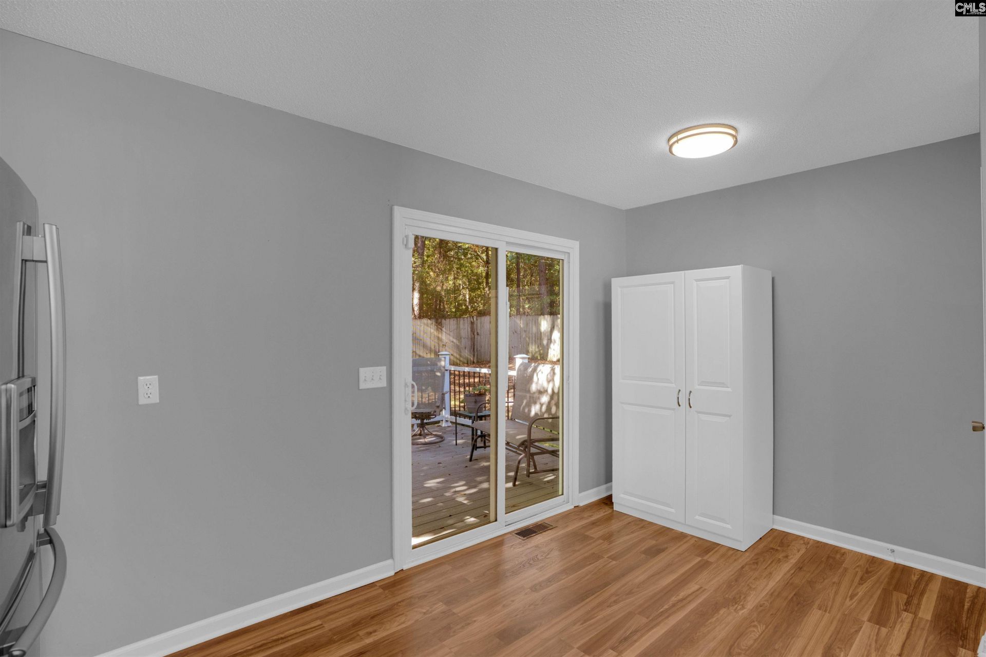 121 Arborgate Circle  Photo 16