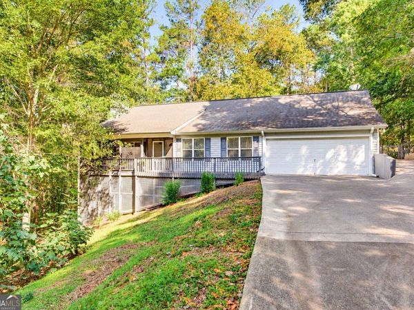 2055 Laurel Cove, Ball Ground, GA 30107