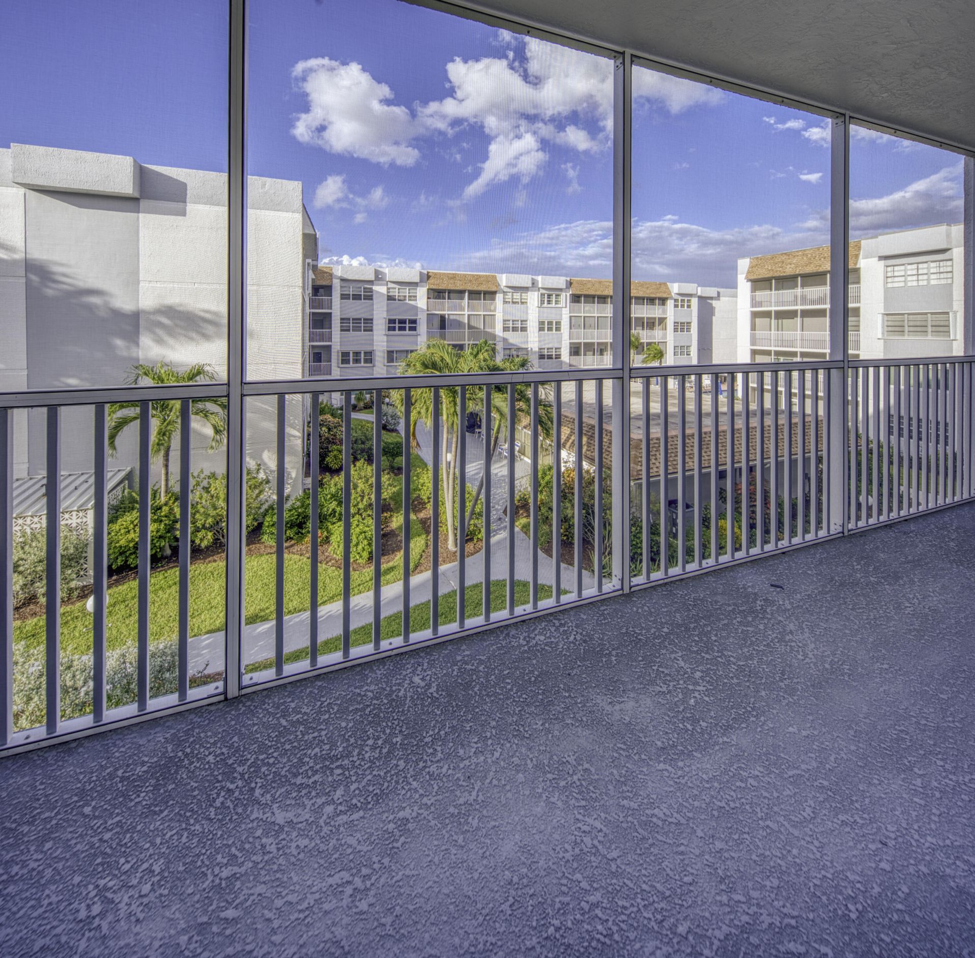 1516 S Lakeside Drive, Unit 310, Lake Worth Beach, FL 33460 Photo