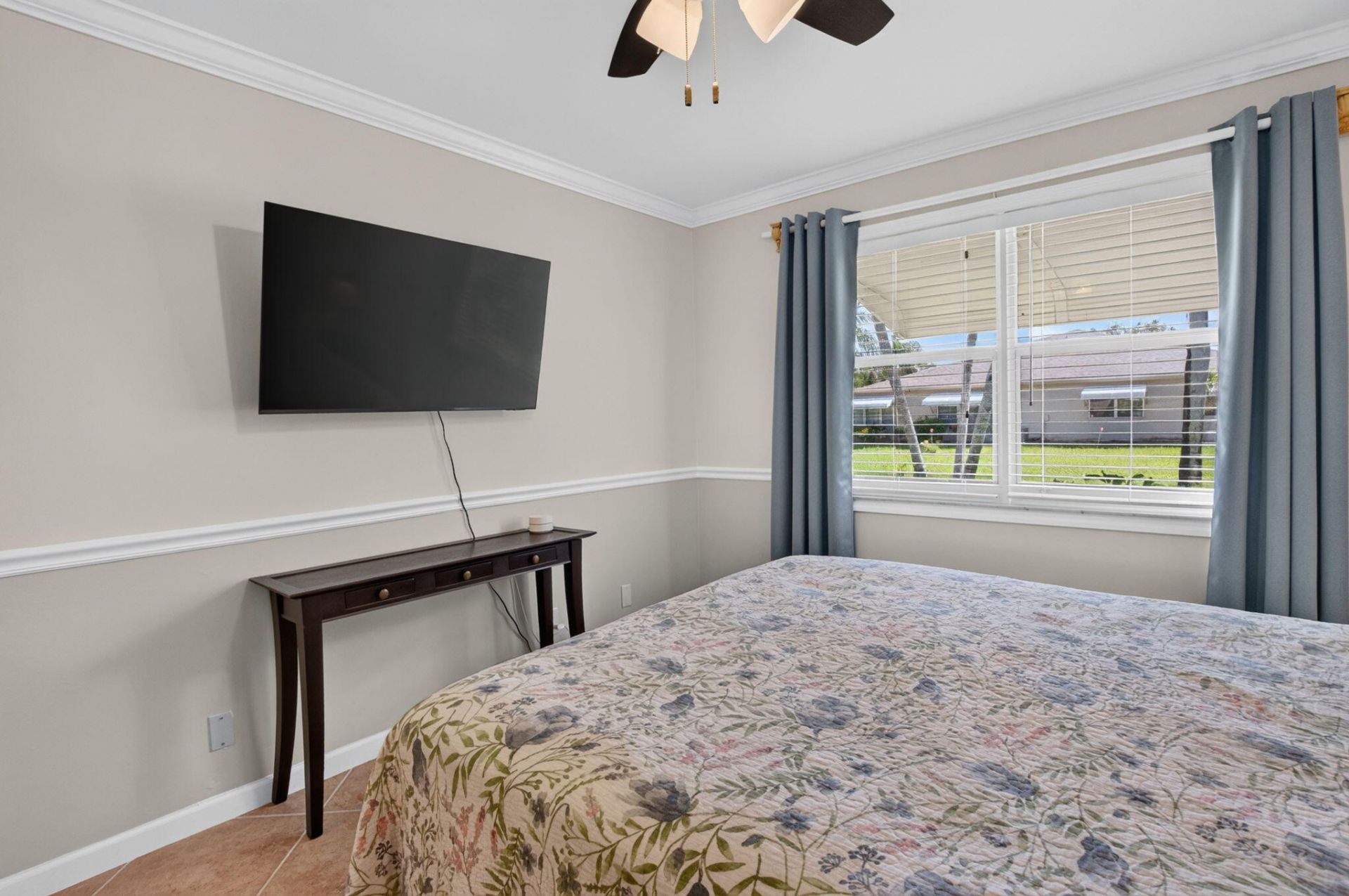 1260 Club Drive W, Unit A, Delray Beach, FL 33445 Photo