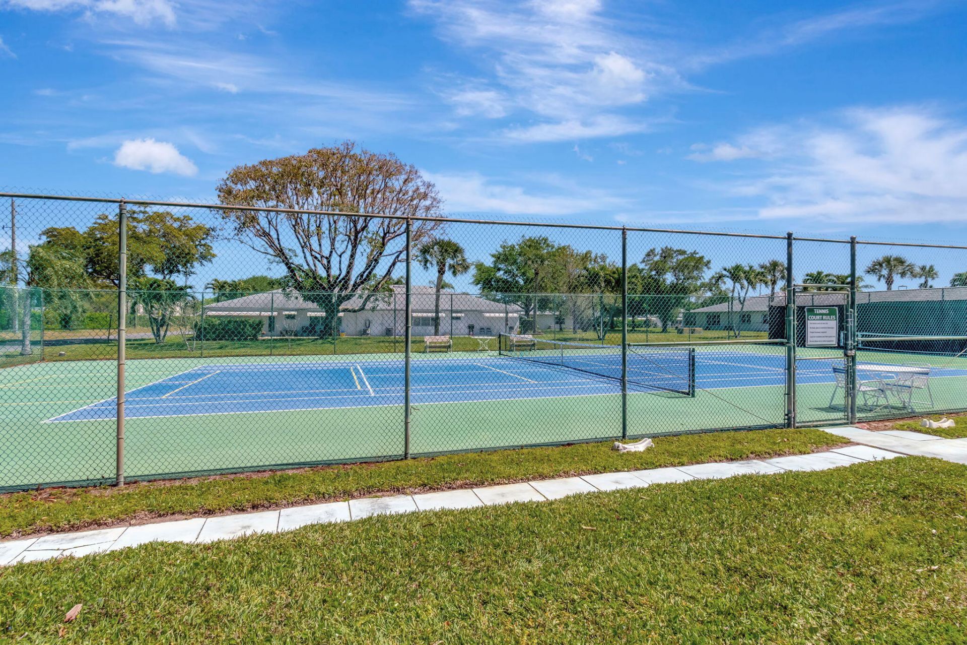 1260 Club Drive W, Unit A, Delray Beach, FL 33445 Photo