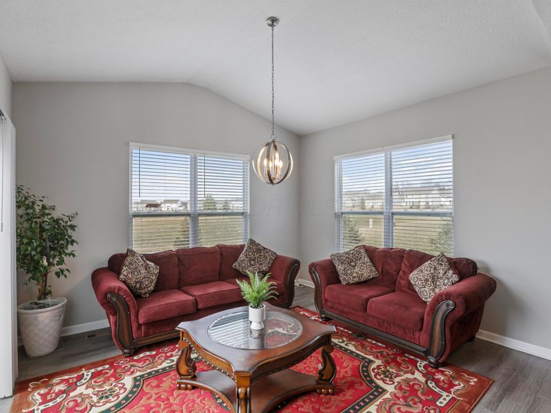 7064 Ribault Drive NW, Pickerington, OH 43147 Photo 12