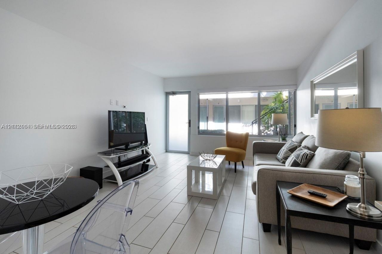 2130 Park Ave , Unit 5, Miami Beach, FL 33139 Photo