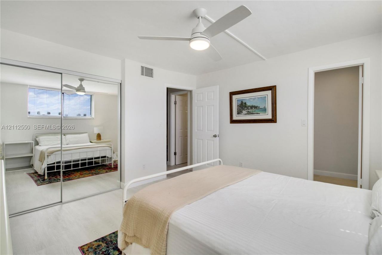 109 Paradise Harbour Blvd, Unit 406, North Palm Beach, FL 33408 Photo
