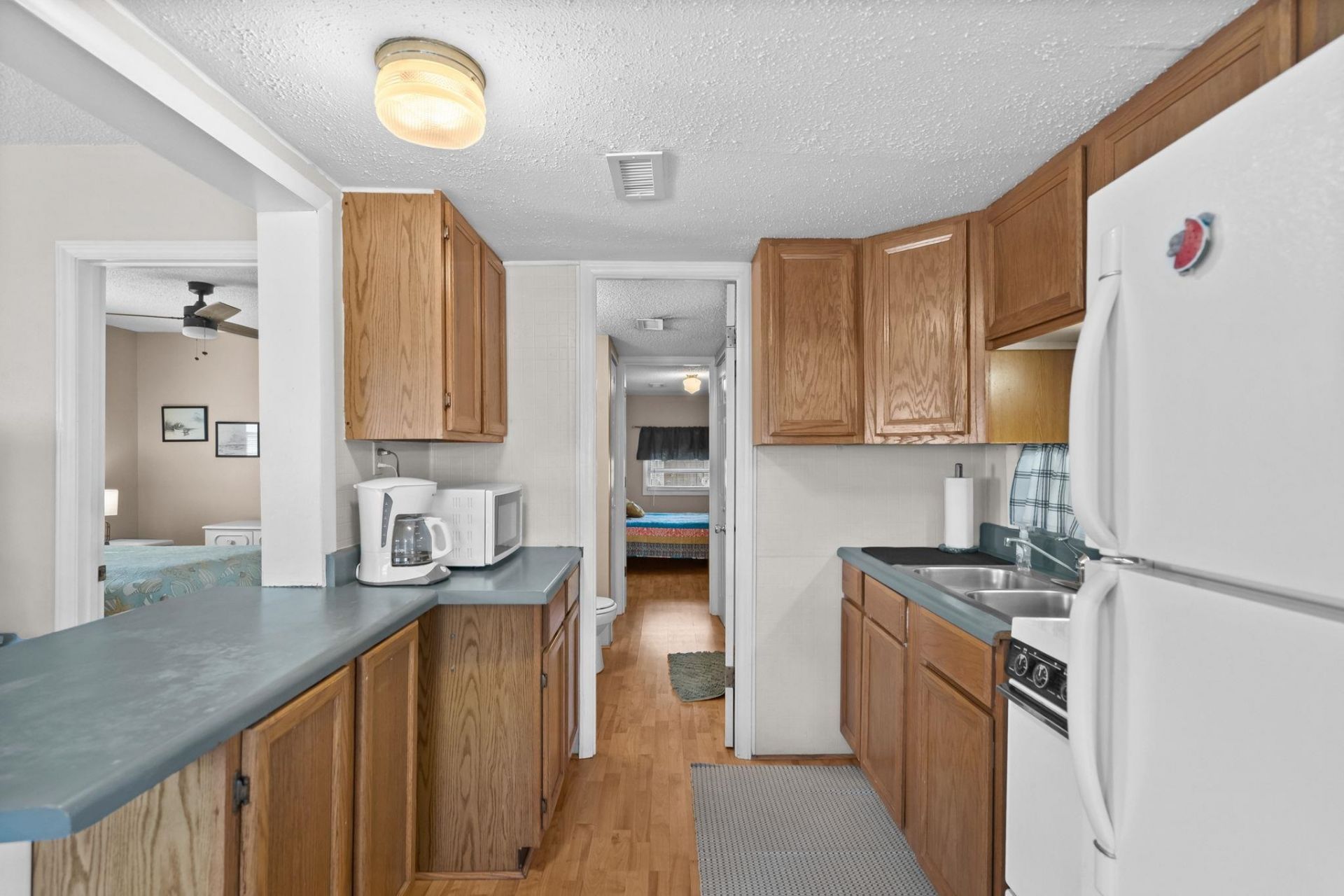 6001 - 5310 S Kings Hwy.  Photo 18