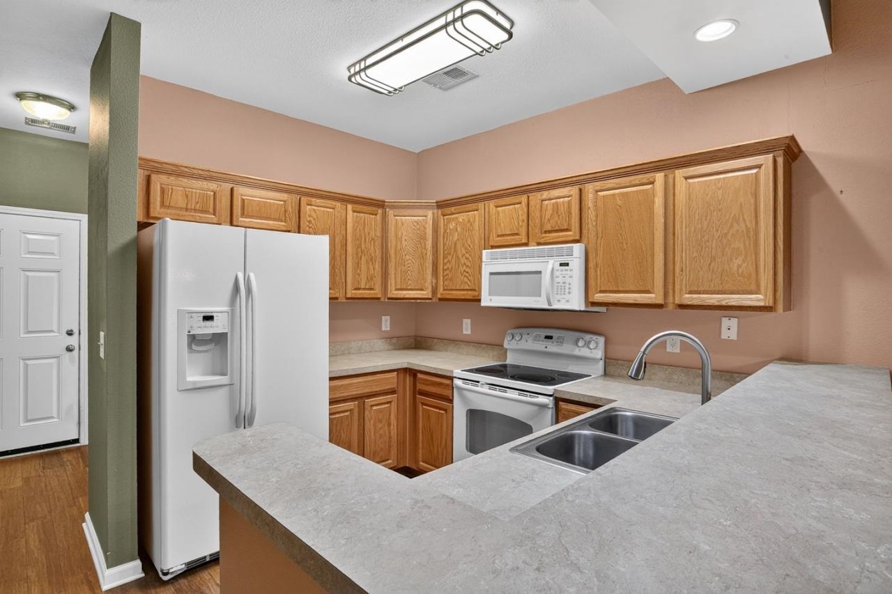 616 Indigo Bunting Ln.  Photo 4