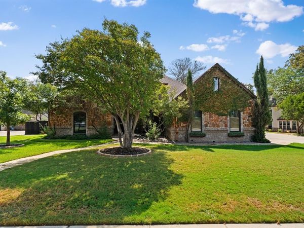 3602 Lakeway Drive , Weatherford, TX 76087