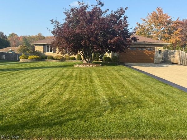 9740 Cedarwood Drive , North Royalton, OH 44133