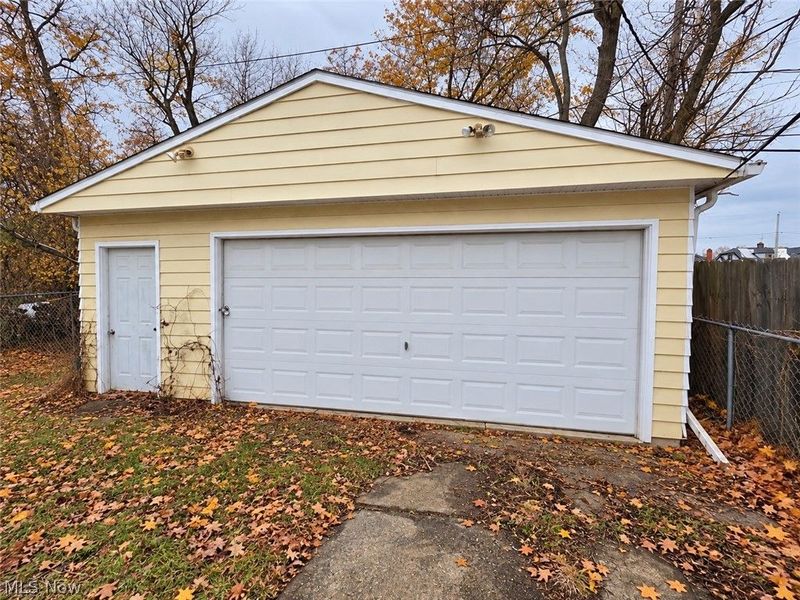 4230 E 126th Street , Cleveland, OH 44105 Photo 4