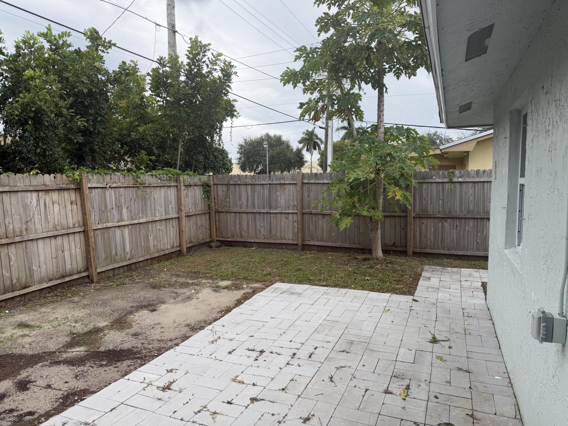 1679 W 16th Street, Riviera Beach, FL 33404 Photo