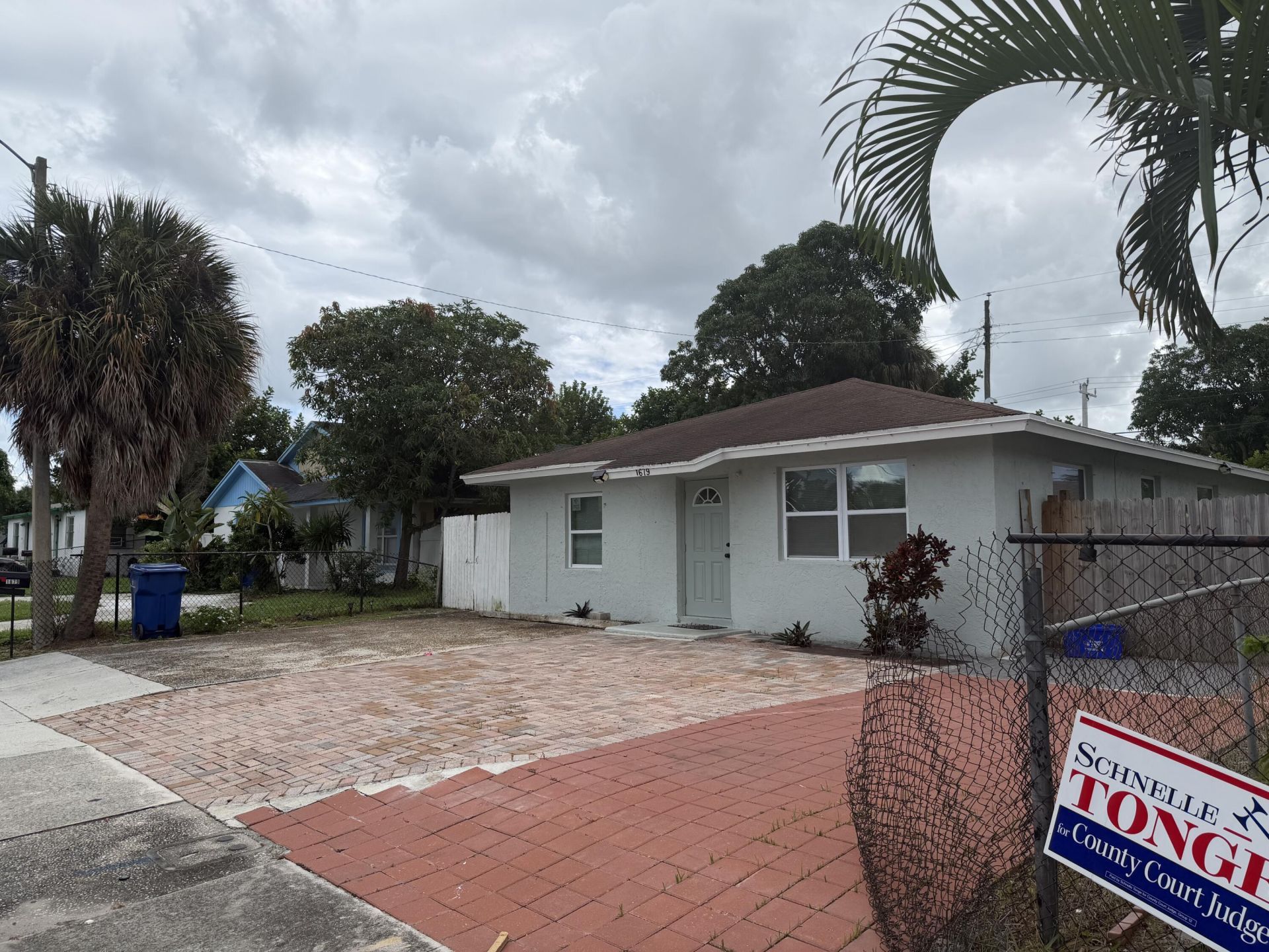 1679 W 16th Street, Riviera Beach, FL 33404 Photo