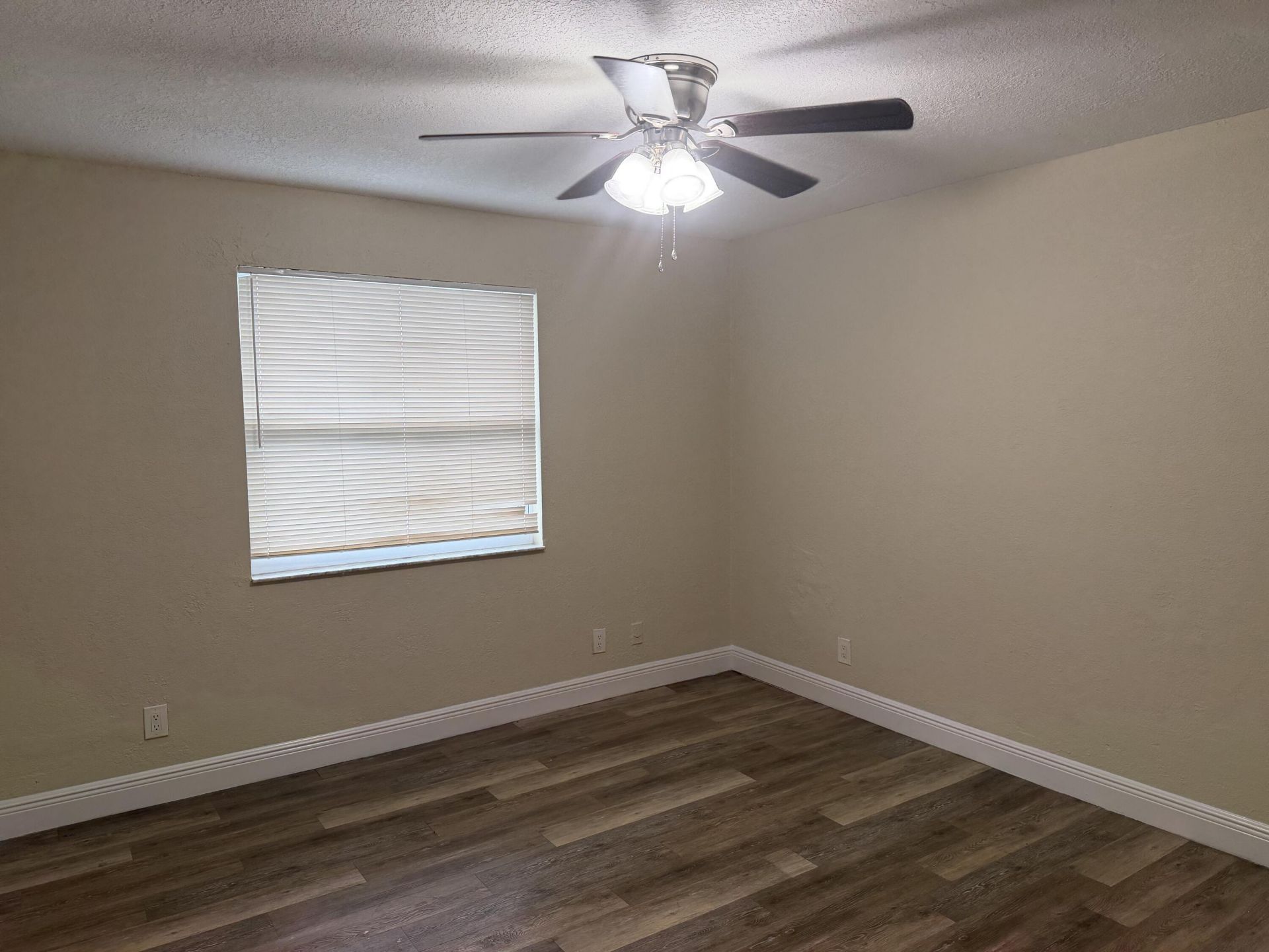 1679 W 16th Street, Riviera Beach, FL 33404 Photo