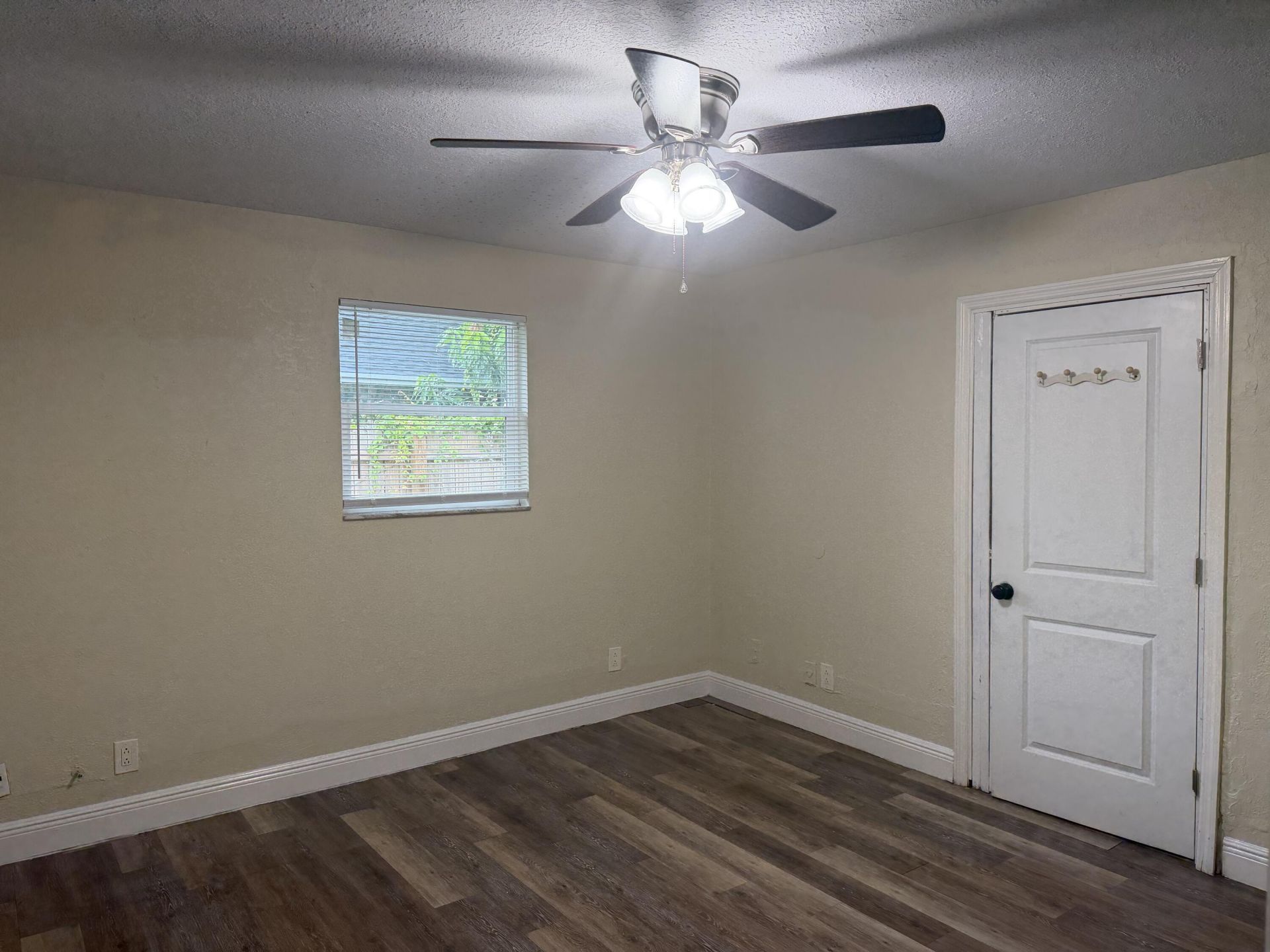 1679 W 16th Street, Riviera Beach, FL 33404 Photo