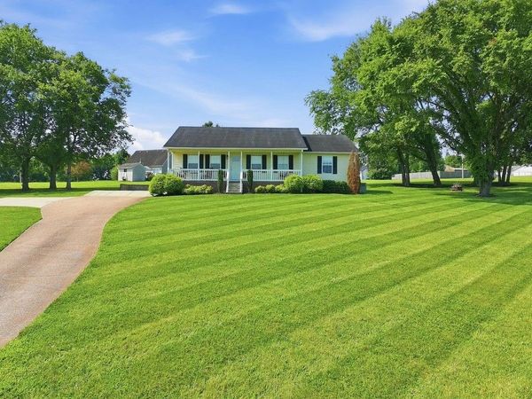 106 Christina Dr , Columbia, TN 38401