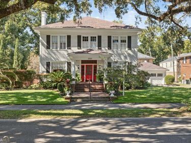 3509 Abercorn Street, Savannah, GA 31405