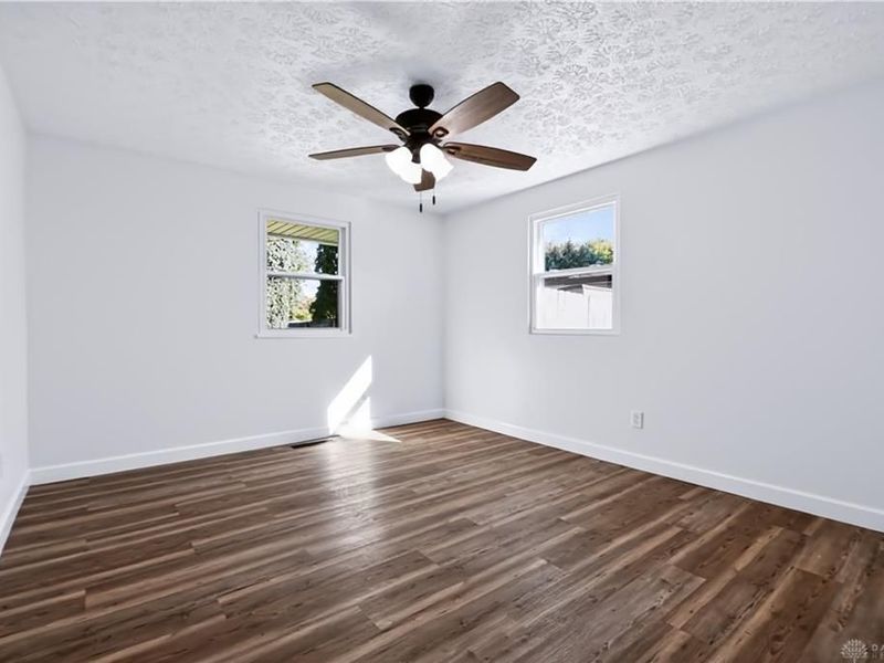 4877 Fishburg Road, Huber Heights, OH 45424 Photo 16