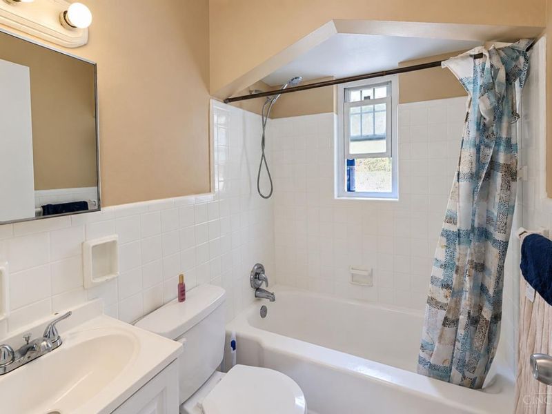 2031 Quebec Road, Cincinnati, OH 45214 Photo 8