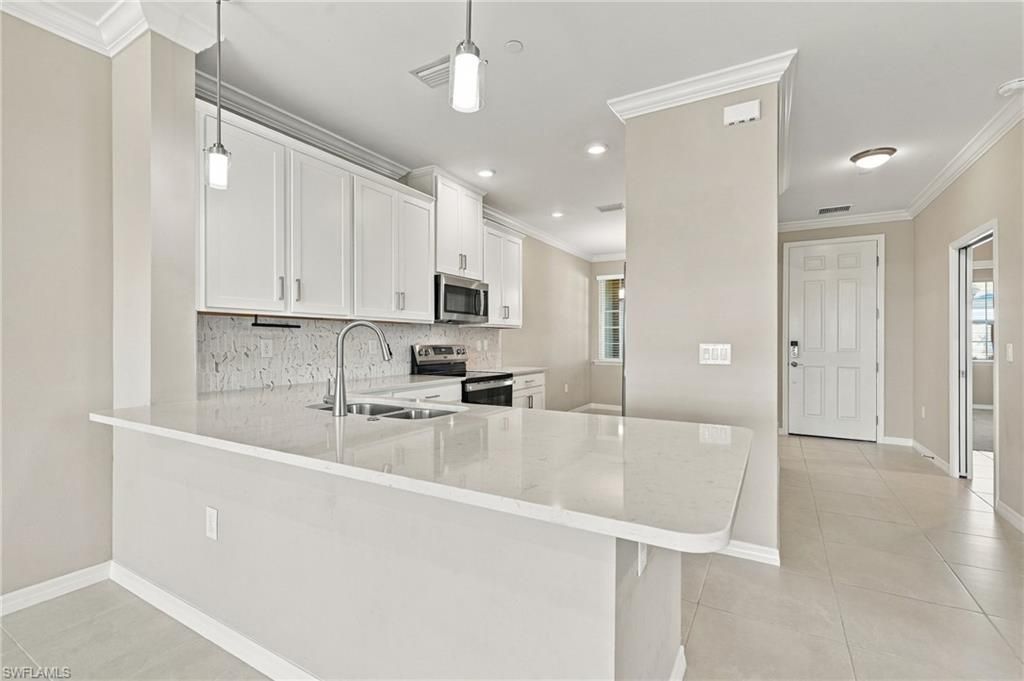 11811 Venetian Lagoon Dr , Unit 101, Fort Myers, FL 33913 Photo