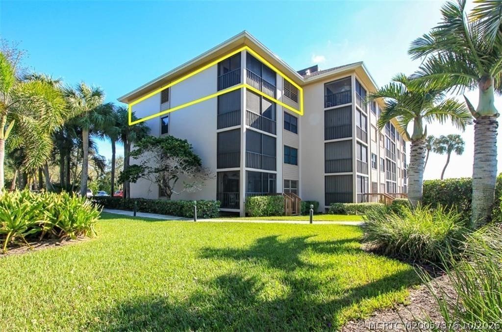4540 NE Sandpebble Trace, Unit 406, Stuart, FL 34996 Photo