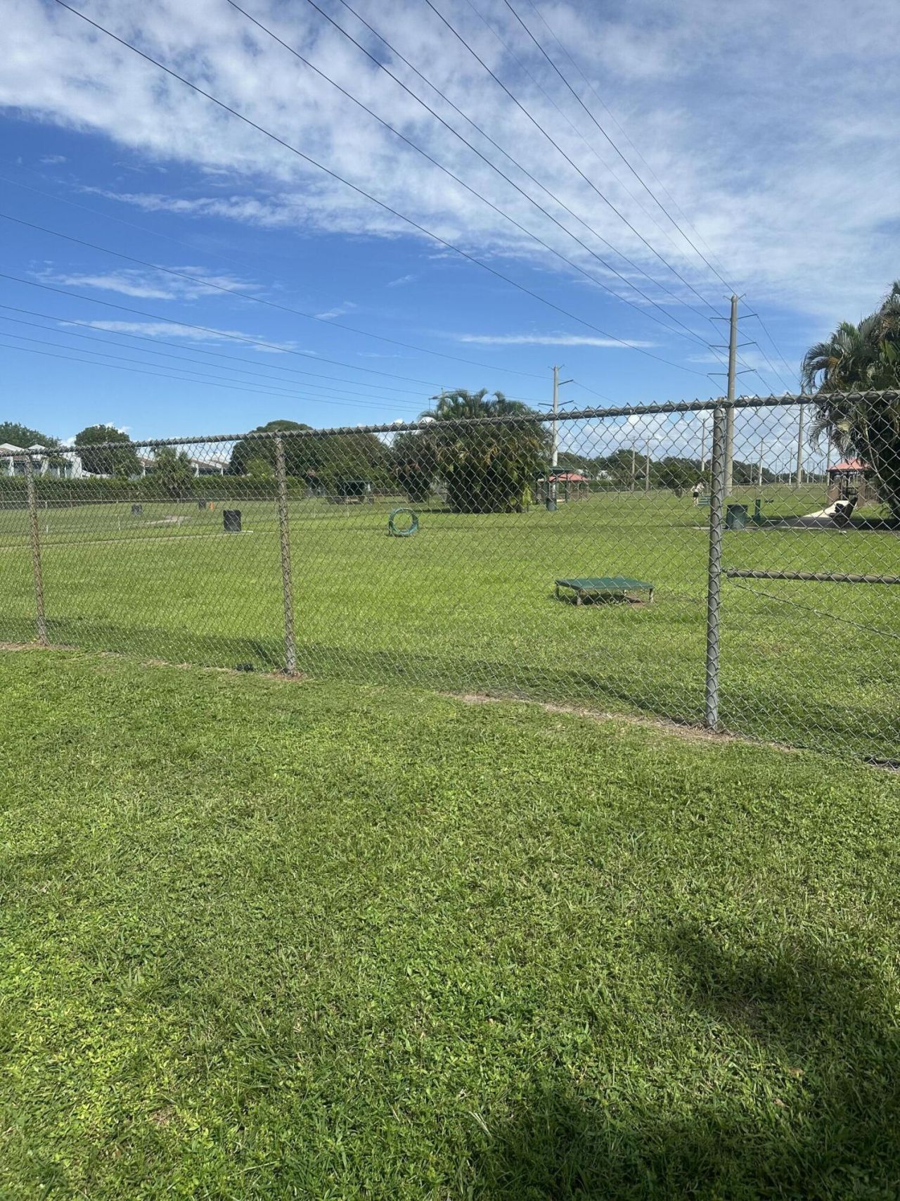 551 NW 99th Way, Pembroke Pines, FL 33024 Photo