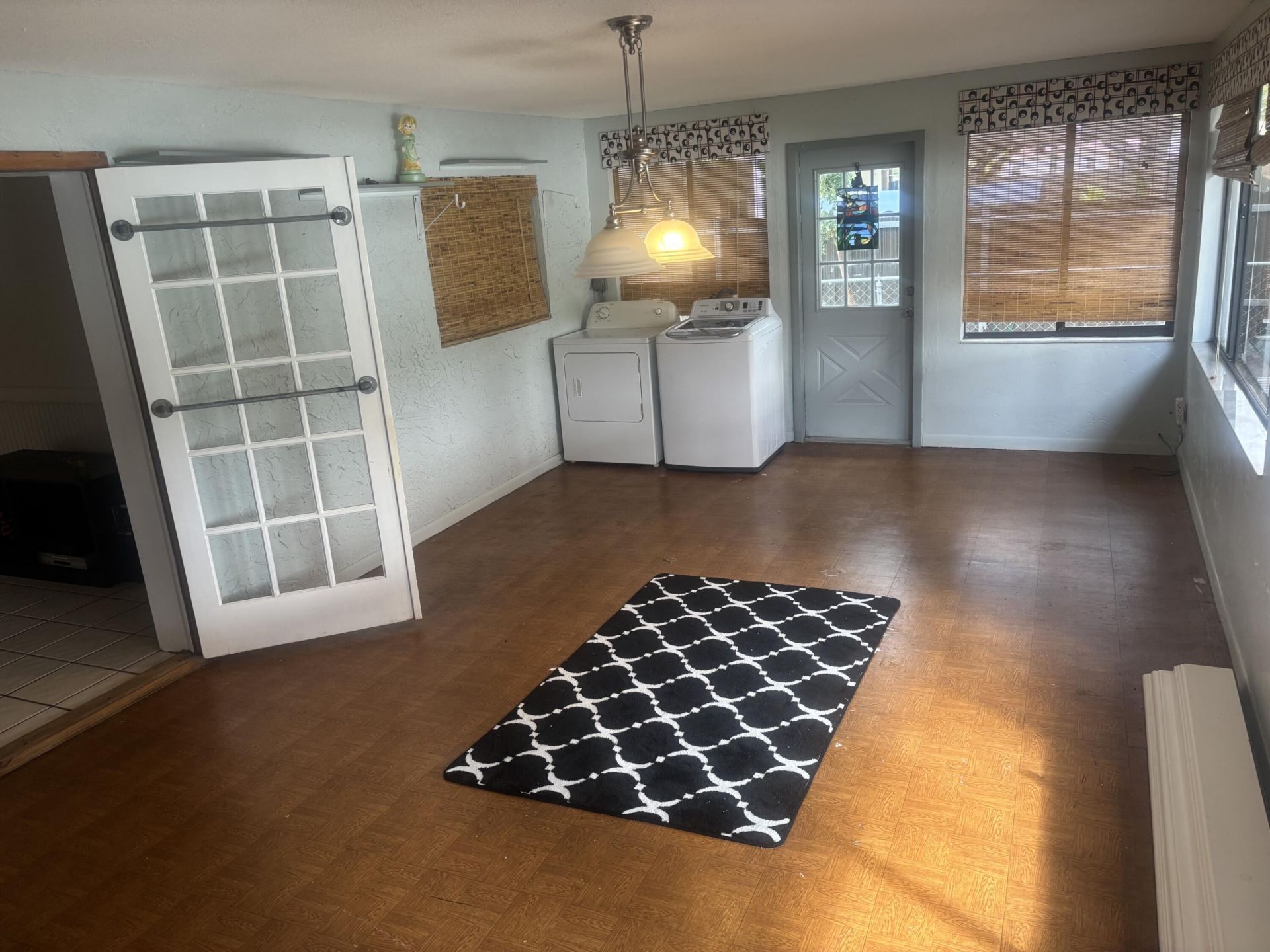 551 NW 99th Way, Pembroke Pines, FL 33024 Photo