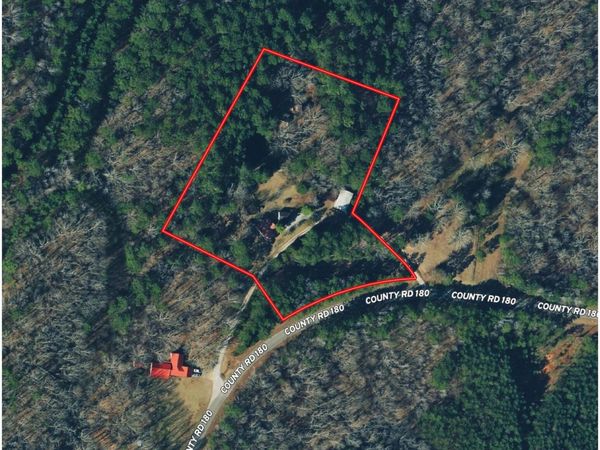 51 County Road 180, Corinth, MS 38834