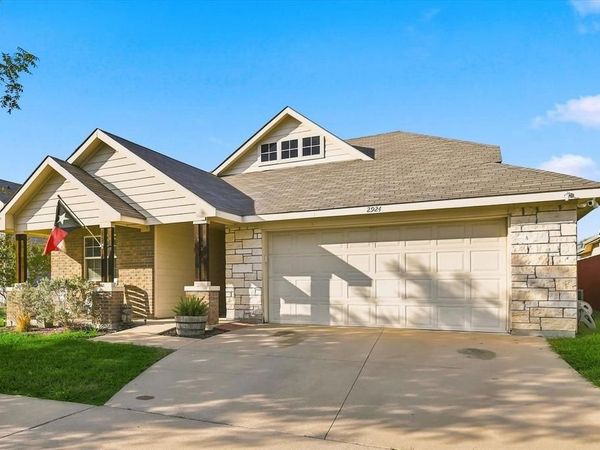 2924 Englefield Green, Denton, TX 76207