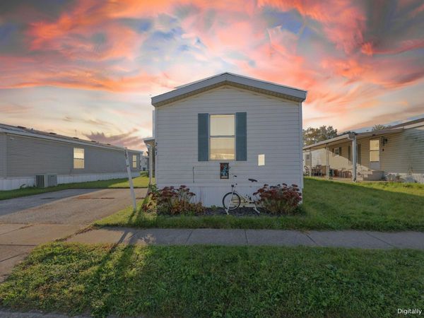 265 Roundtop Road, Columbus, OH 43207
