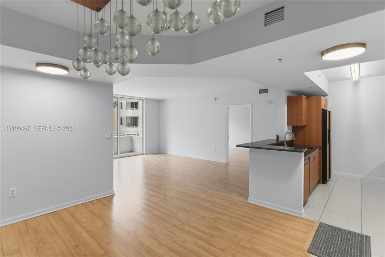 18800 NE 29th Ave, Unit 226, Aventura, FL 33180 Photo