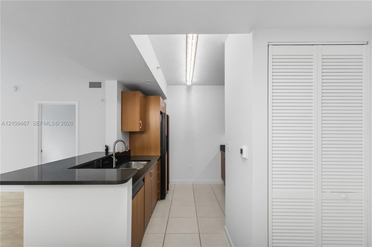 18800 NE 29th Ave, Unit 226, Aventura, FL 33180 Photo
