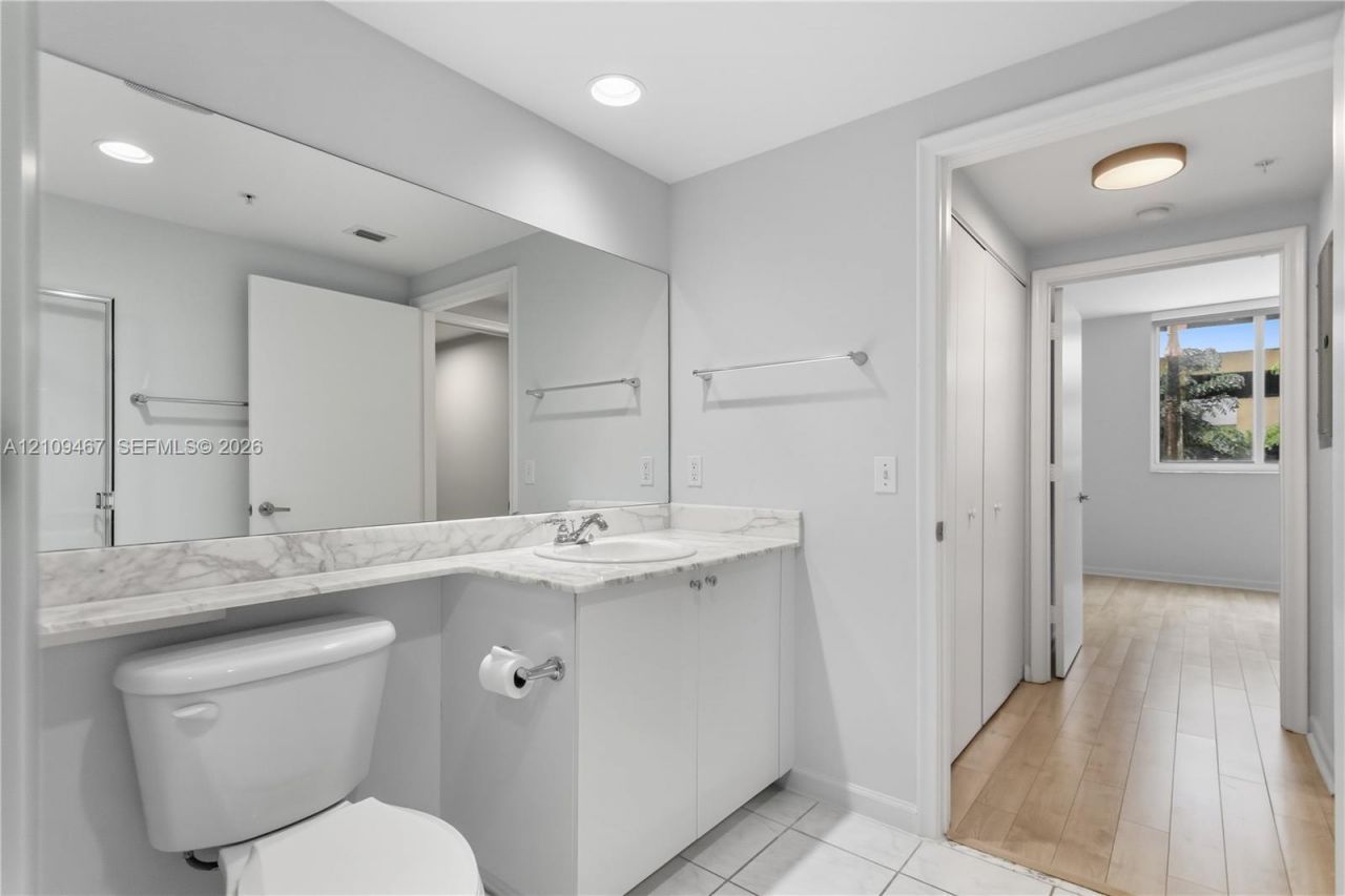 18800 NE 29th Ave, Unit 226, Aventura, FL 33180 Photo