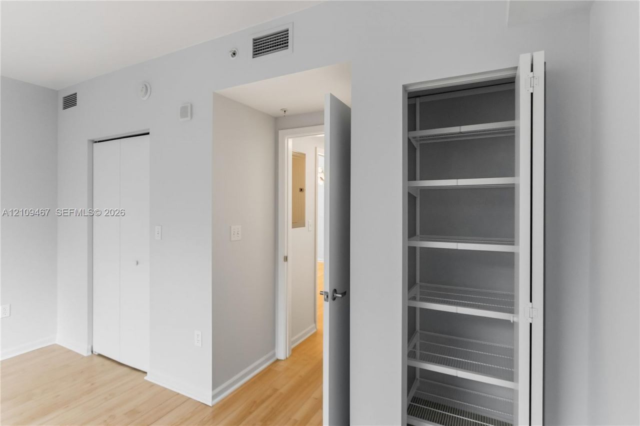 18800 NE 29th Ave, Unit 226, Aventura, FL 33180 Photo