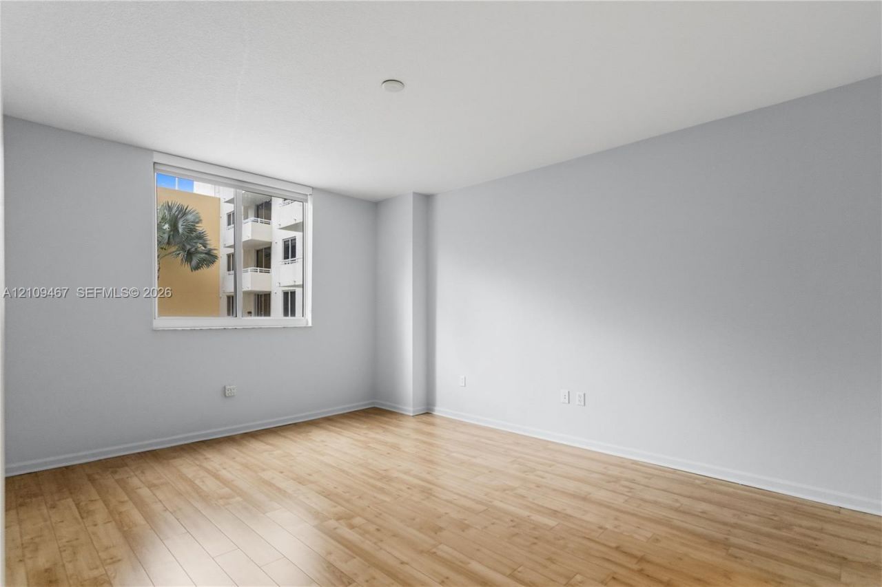 18800 NE 29th Ave, Unit 226, Aventura, FL 33180 Photo