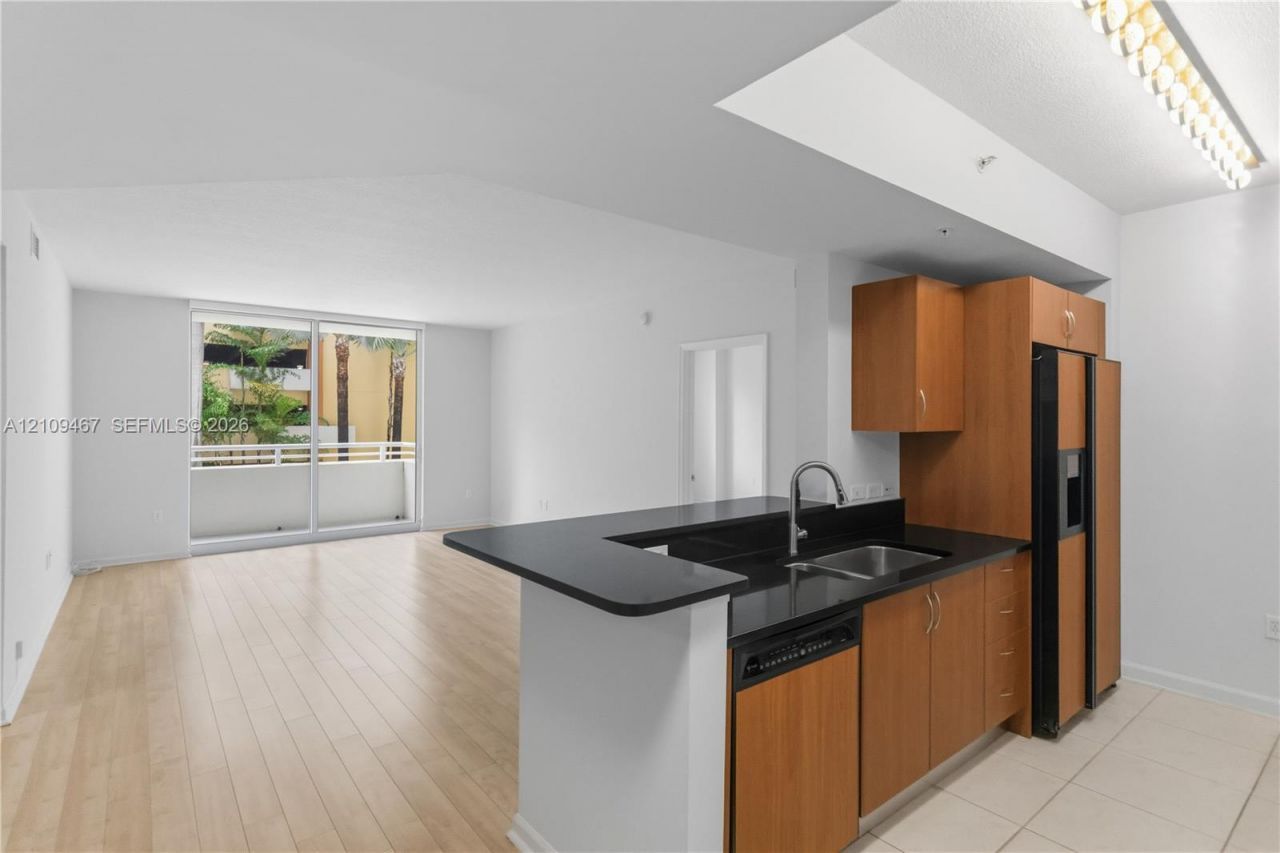 18800 NE 29th Ave, Unit 226, Aventura, FL 33180 Photo