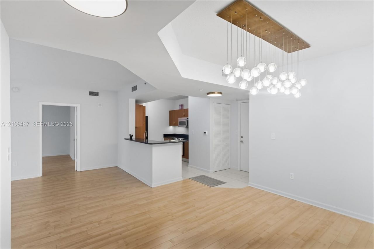 18800 NE 29th Ave, Unit 226, Aventura, FL 33180 Photo