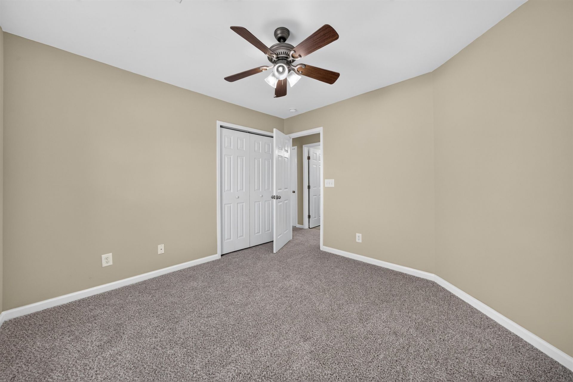 460 Palm Frond Dr.  Photo 26