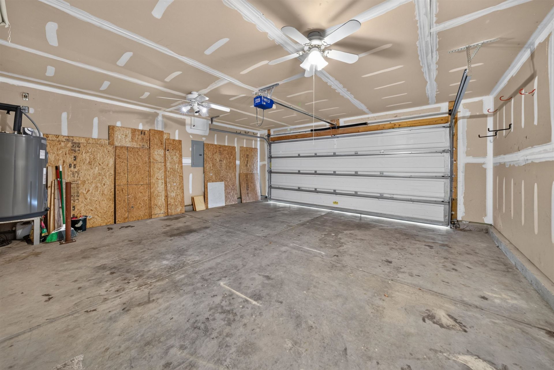 460 Palm Frond Dr.  Photo 33