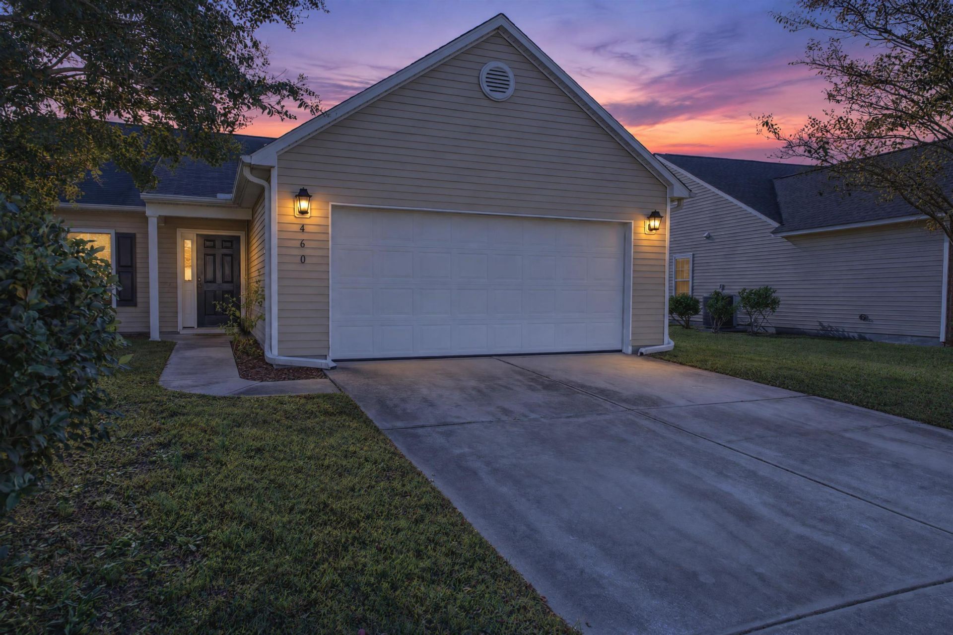 460 Palm Frond Dr.  Photo 4